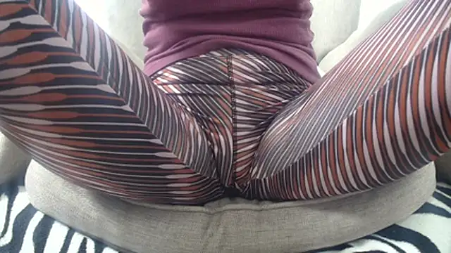 Snapshot of Web_Lady chatting on 17, 11, 2025 Web Lady online show from 17, 11, 2025