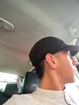 Snapshot of vpn1000 chatting on 1, 4, 2026 vpn1000 online show from 1, 4, 2026