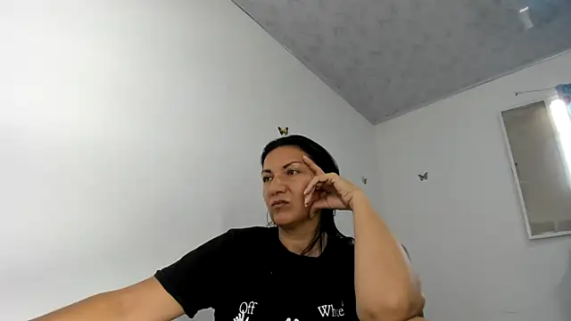 Snapshot of Angelblue_ chatting on 23, 1, 2025 Angelblue online show from 23, 1, 2025