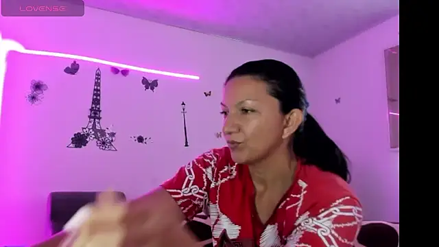 Snapshot of Angelblue_ chatting on 10, 2, 2025 Angelblue online show from 10, 2, 2025