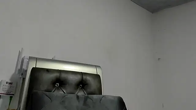 Snapshot of Angelblue_ chatting on 16, 10, 2025 Angelblue online show from 16, 10, 2025