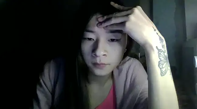 CarlyJoy online show from 2, 2, 2025