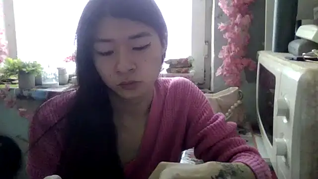 CarlyJoy online show from 11, 2, 2026