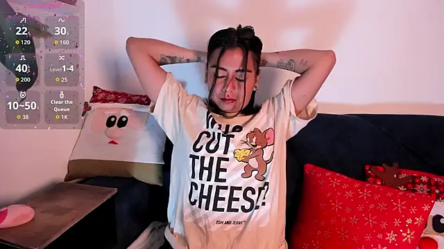 Snapshot of im_amber chatting on 22, 12, 2025 im amber online show from 22, 12, 2025