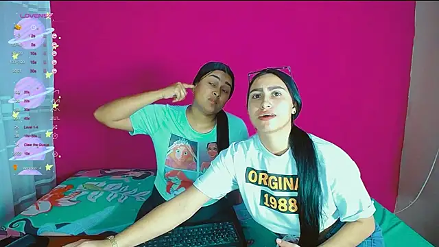 Snapshot of violeta_rous chatting on 3, 12, 2024 violeta rous online show from 3, 12, 2024