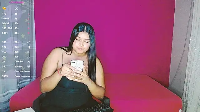 Snapshot of violeta_rous chatting on 1, 3, 2025 violeta rous online show from 1, 3, 2025