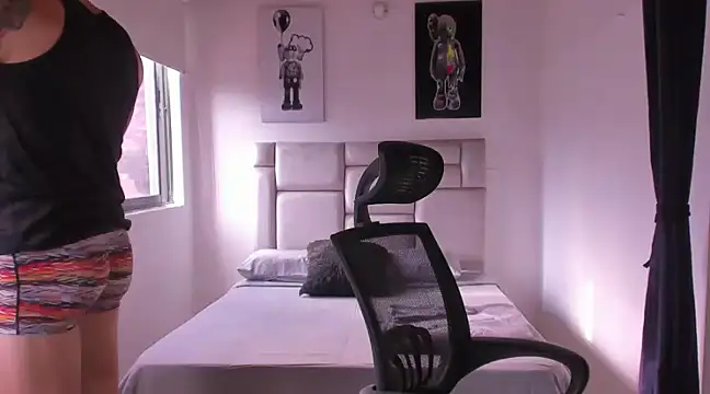 paul rogerr online show from 27, 2, 2025