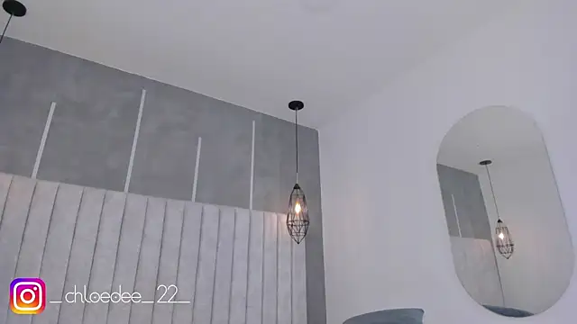 chloe d online show from 31, 1, 2025