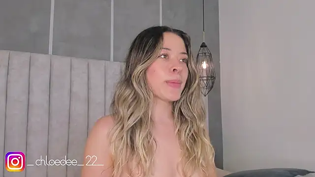 chloe d online show from 11, 2, 2025