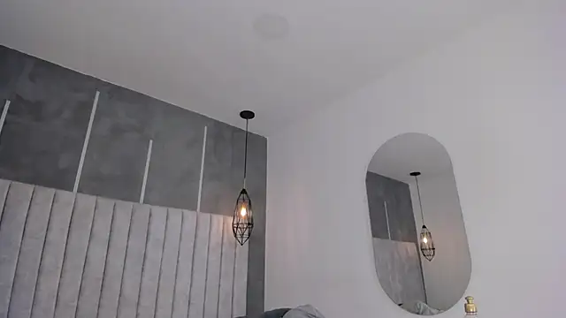 chloe d online show from 24, 2, 2025