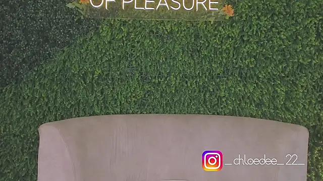 chloe d online show from 2, 10, 2025