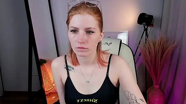 Snapshot of Mira__Blush chatting on 29, 12, 2024 Mira Blush online show from 29, 12, 2024