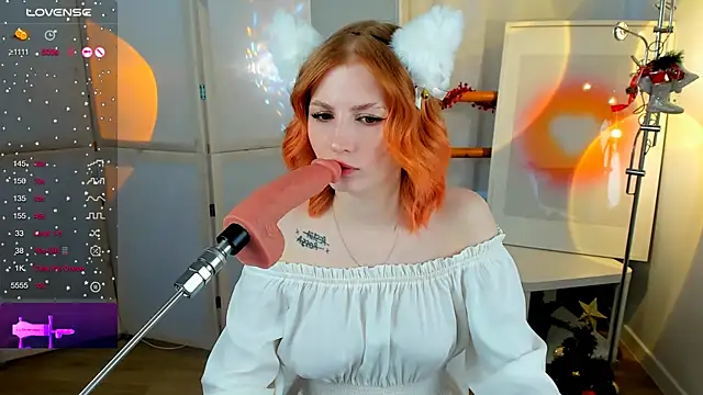 Snapshot of Mira__Blush chatting on 1, 1, 2025 Mira Blush online show from 1, 1, 2025
