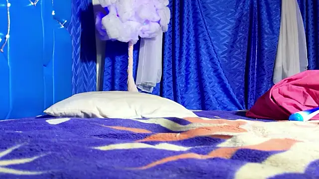 the littleangel1 online show from 4, 2, 2026