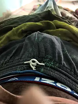 Snapshot of SILENT_FUCKER_01 chatting on 22, 3, 2026 SILENT FUCKER 01 online show from 22, 3, 2026