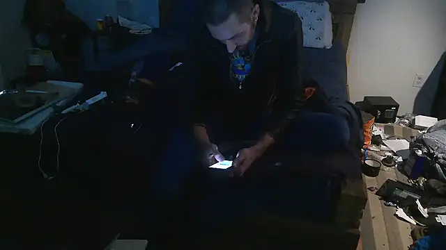 Snapshot of Bi_curious86 chatting on 17, 1, 2026 Bi curious86 online show from 17, 1, 2026