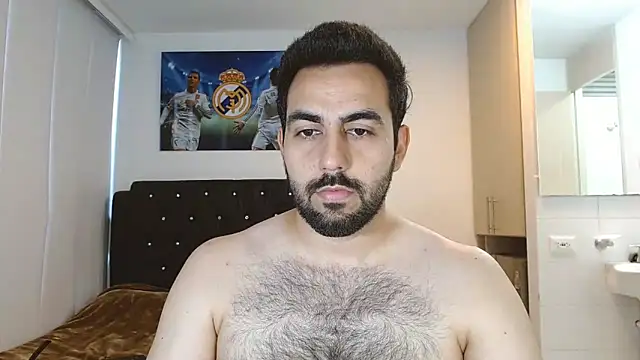 omarmohammedhot2 online show from 18, 1, 2025