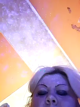 ducicsajsziii online show from 20, 2, 2025