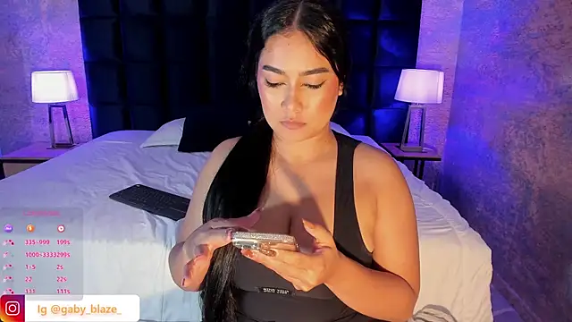 Snapshot of Gaby_Blaze chatting on 26, 2, 2025 Gaby Blaze online show from 26, 2, 2025