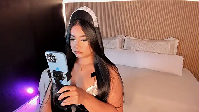 Snapshot of Gaby_Blaze chatting on 10, 10, 2025 Gaby Blaze online show from 10, 10, 2025