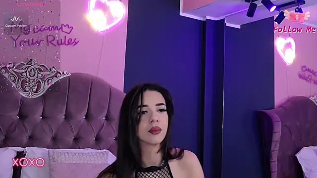 LaraKent online show from 15, 4, 2026