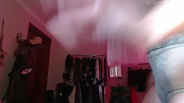 Snapshot of RubyLynxx chatting on 29, 7, 2026 RubyLynxx online show from 29, 7, 2026