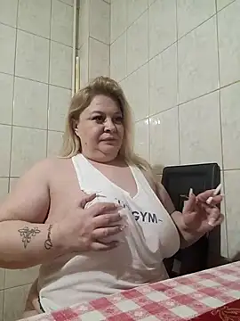 AriannaMilf online show from 15, 2, 2025