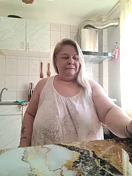 AriannaMilf online show from 19, 4, 2026