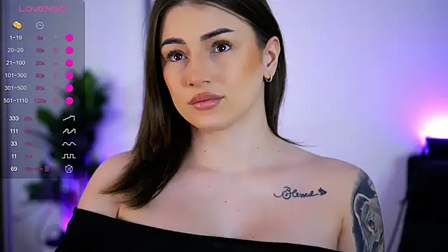 AishaCarter online show from 5, 2, 2026