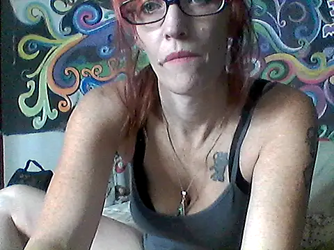 Snapshot of 4EyedSluttyGinger chatting on 8, 5, 2026 4EyedSluttyGinger online show from 8, 5, 2026