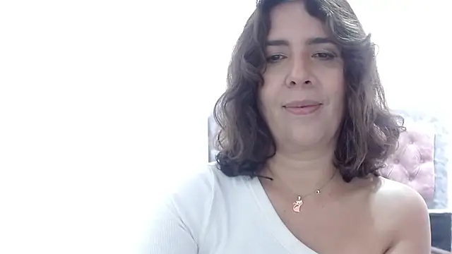 Snapshot of Victoria_meester chatting on 1, 7, 2026 Victoria meester online show from 1, 7, 2026