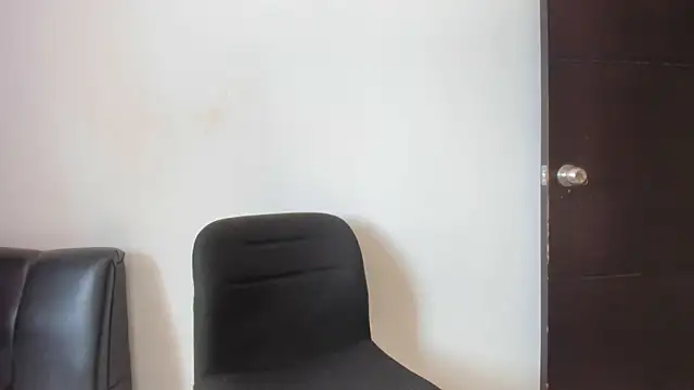 squirttati33 online show from 10, 9, 2025