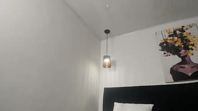 dolly zoe online show from 26, 3, 2026