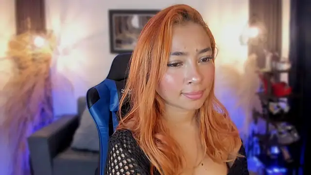 valerycolins online show from 3, 2, 2025