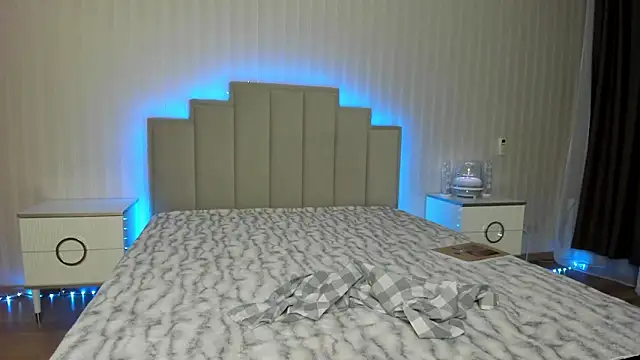 ooksiiii online show from 30, 1, 2025