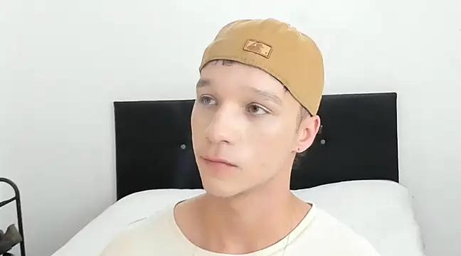 angelcortes online show from 28, 12, 2024