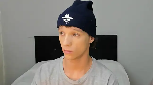 angelcortes online show from 22, 3, 2025