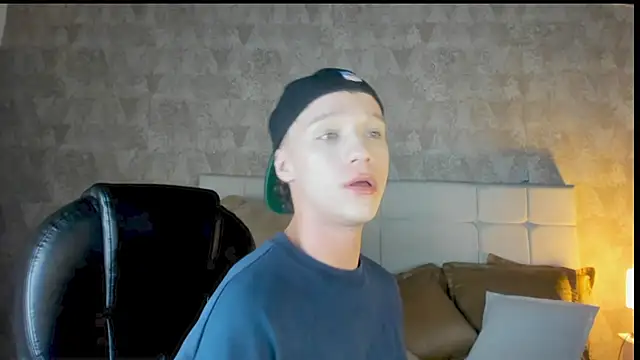 angelcortes online show from 12, 1, 2026