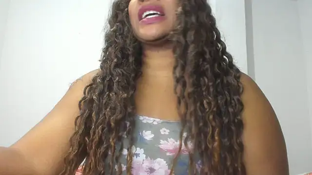 Snapshot of Camila_sandoval_01 chatting on 5, 3, 2025 Camila sandoval 01 online show from 5, 3, 2025