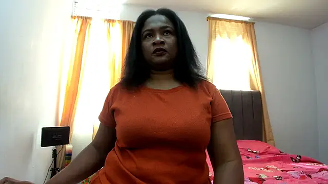 Snapshot of Camila_sandoval_01 chatting on 13, 9, 2025 Camila sandoval 01 online show from 13, 9, 2025