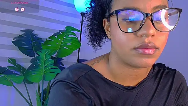 charlotteeruss online show from 31, 10, 2025