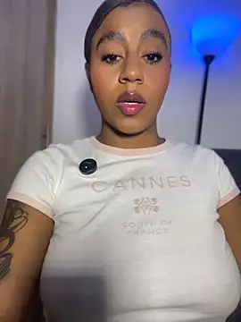 Snapshot of charlotteeruss chatting on 28, 6, 2026 charlotteeruss online show from 28, 6, 2026