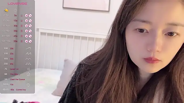 A-xena online show from 1, 3, 2025