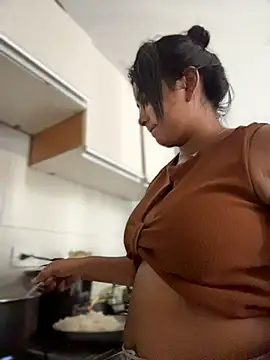 NatashaBrown12 online show from 28, 3, 2026