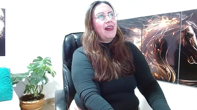 amalia brunette online show from 18, 4, 2026