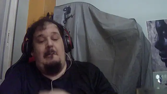 Snapshot of porkorossy chatting on 4, 7, 2026 porkorossy online show from 4, 7, 2026