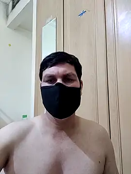 Snapshot of ZIMMY25 chatting on 7, 3, 2026 ZIMMY25 online show from 7, 3, 2026