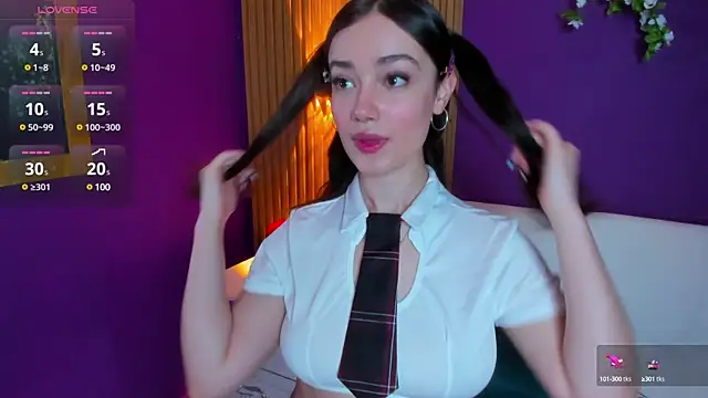 Kate Amaretto  online show from 13, 12, 2024