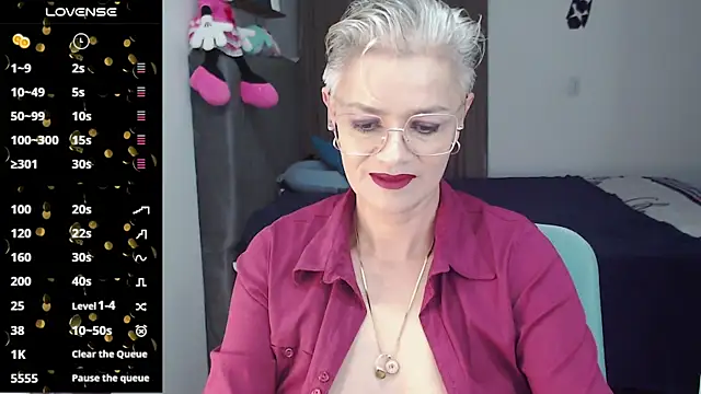 Snapshot of scarlett_paris22 chatting on 19, 2, 2025 scarlett paris22 online show from 19, 2, 2025