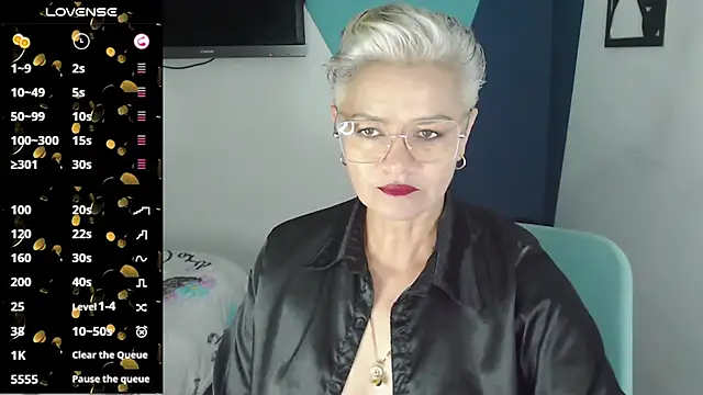 Snapshot of scarlett_paris22 chatting on 19, 3, 2025 scarlett paris22 online show from 19, 3, 2025